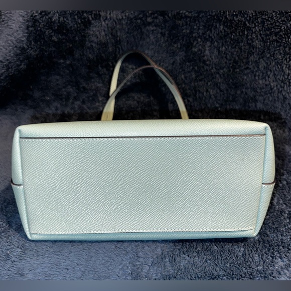 Authentic Coach tote - Picture 3 of 3